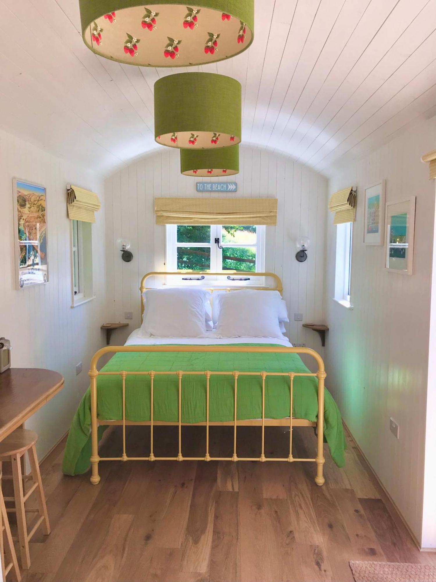 Shepherd'S Hut At Rosewood House Liskeard Buitenkant foto